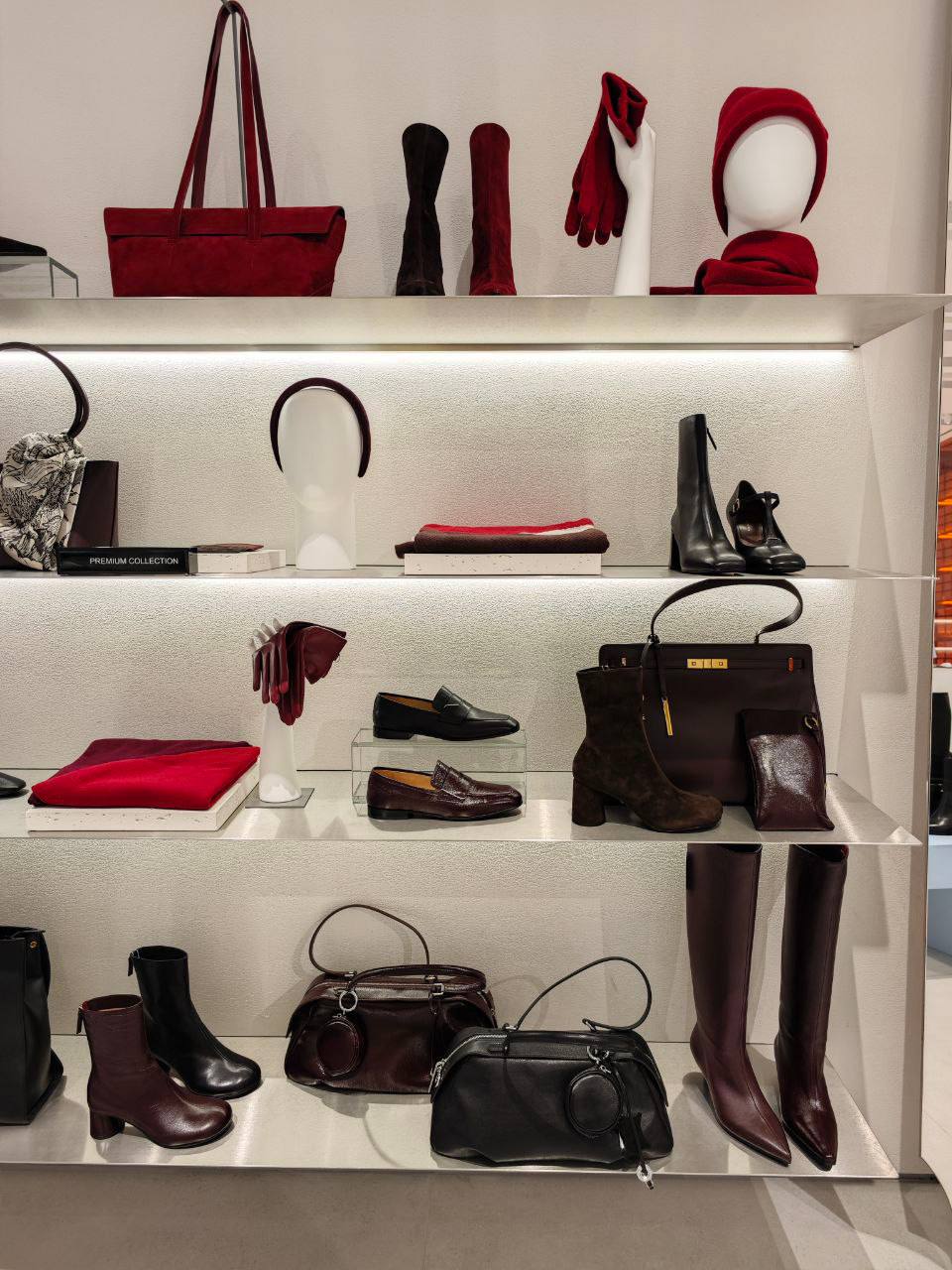 Лоферы: где посмотреть актуальные модели на осень 2025🛍️&lt;br&gt;
&lt;br&gt;
Модели представлены в Эконике и Respect. title=